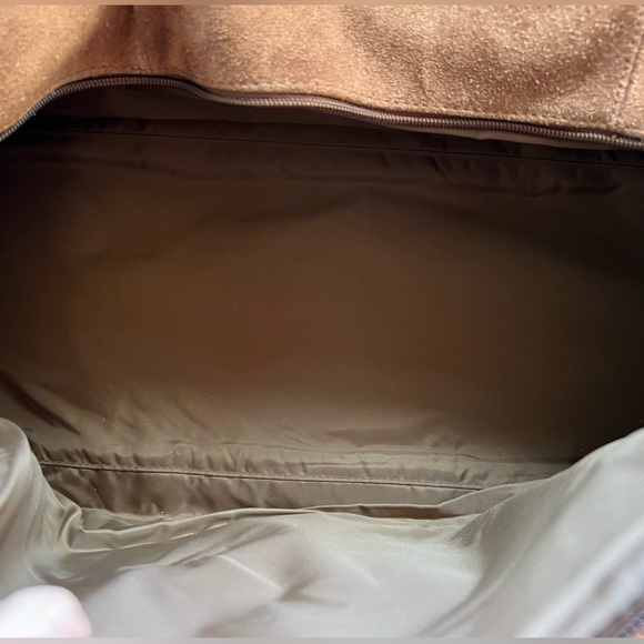 Overnight Travel Bag Brown Suede and Leather with long detachable strap - Picture 12 of 15